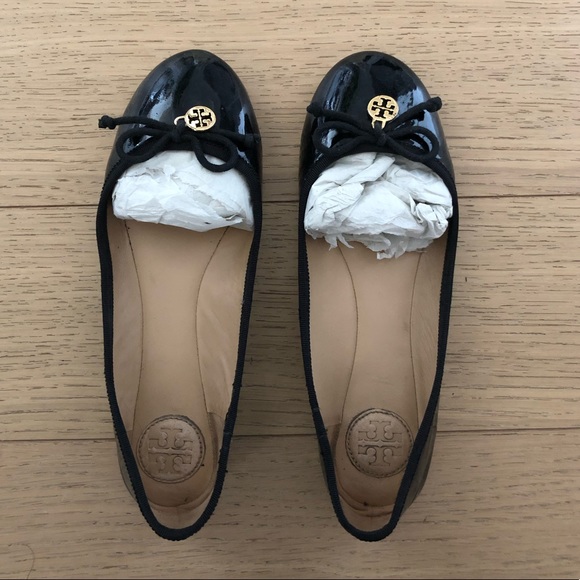 TORY BURCH Patent Leather Chelsea Ballet Flats - Picture 1 of 8